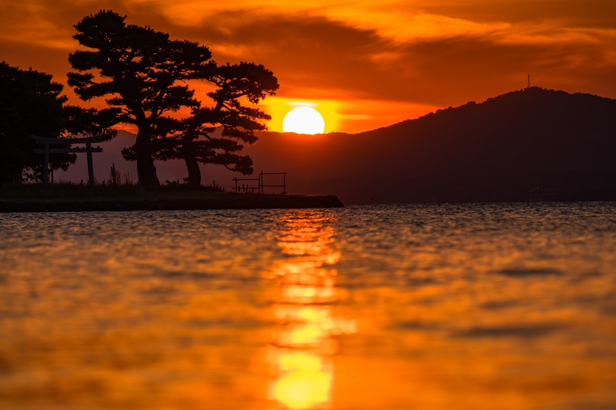 4. ทะเลสาบชินจิ จังหวัดชิมาเนะ (Shinji Lake, Shimane)