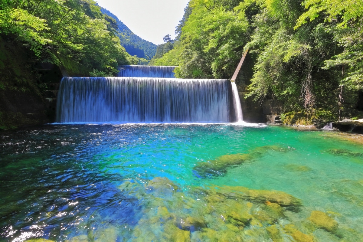 仁淀川：四国青池