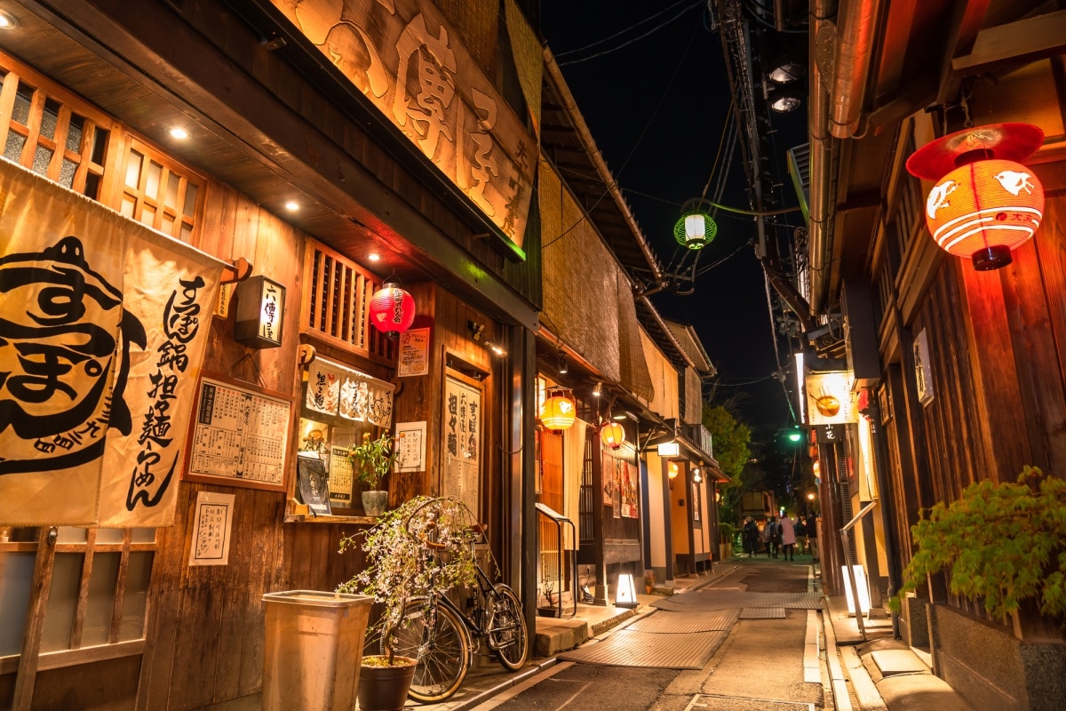 4. พอนโตะโฉะ (Pontocho) จังหวัดเกียวโต (Kyoto)