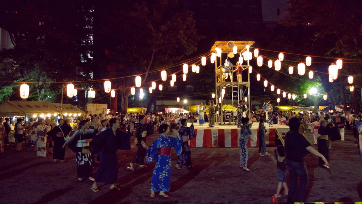 Celebrate Summer In Japan Like A Local: Bon Odori Dances And Fireworks ...