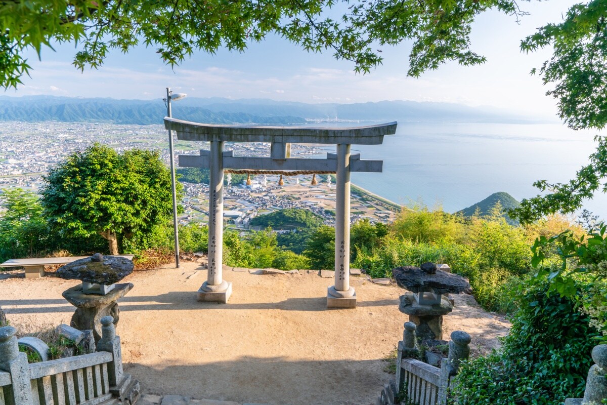 2. ศาลเจ้าทาคายะ (Takaya Shrine)