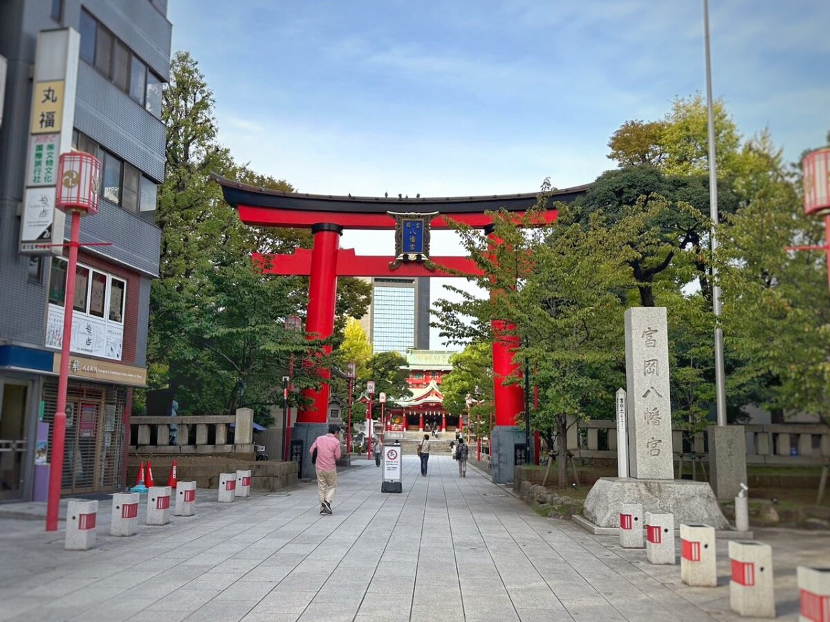 富冈八幡宫与泼水祭