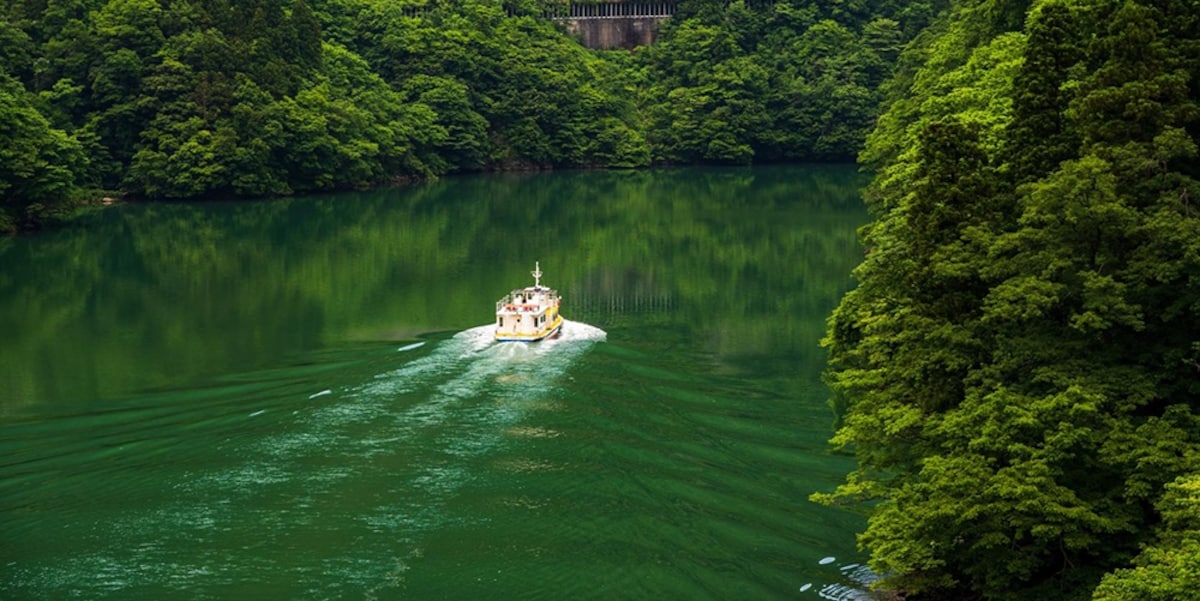 庄川峡的壮阔画卷