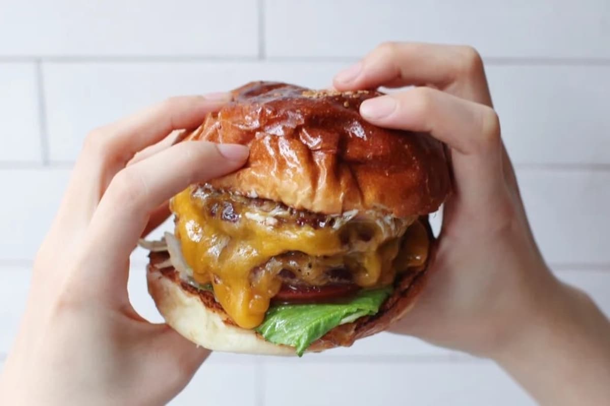 「Burger Mania」用小資價品嘗100%和牛漢堡