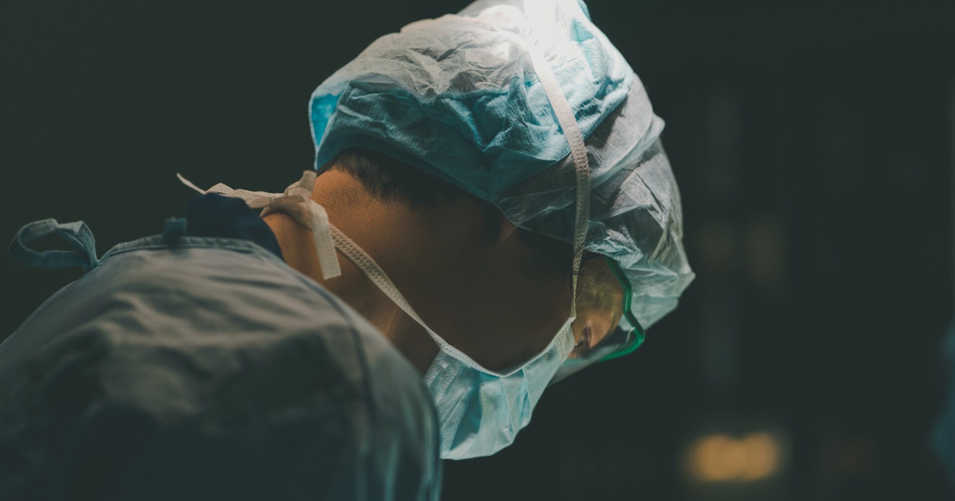 【ブラック・ジャック】凄腕だけど欠点も…BJ以外にもたくさんいる規格外名医3選