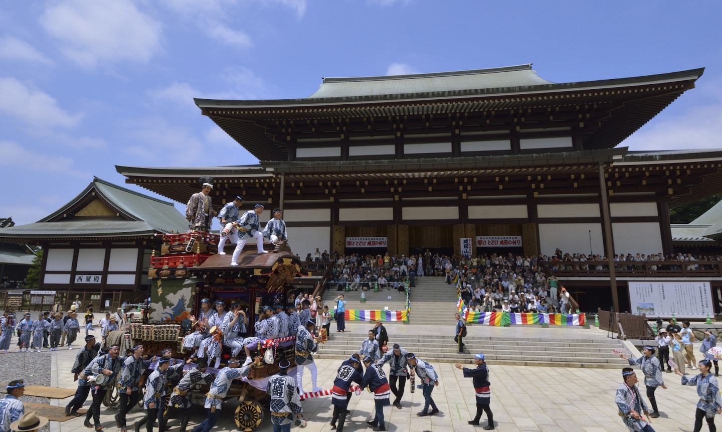 Dive into Japan 10 Minutes from Narita Airport