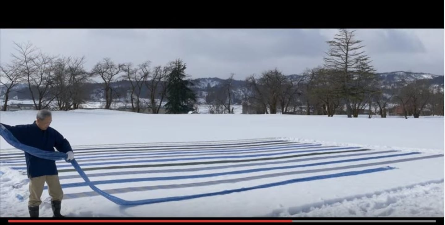 How Do You Bleach Kimono Fabrics? With Snow!