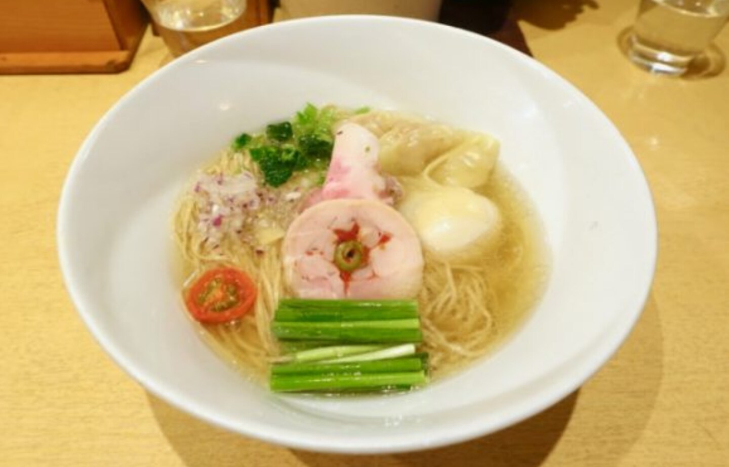 Michelin-Ranked Soba Spot Sparkles in Tokyo