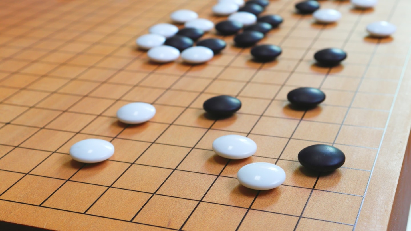 6 Traditional Japanese Tabletop Games