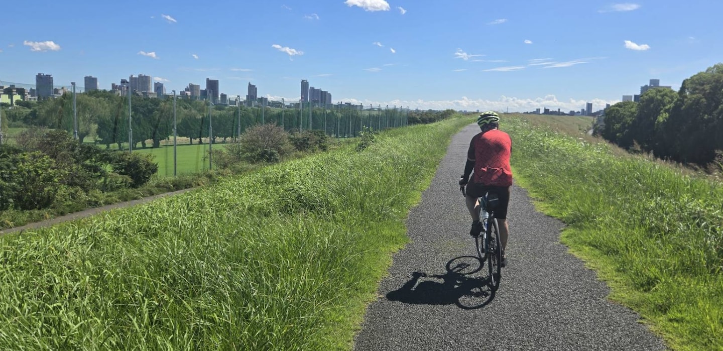 Cycling the Arakawa: A River Runs Through Tokyo