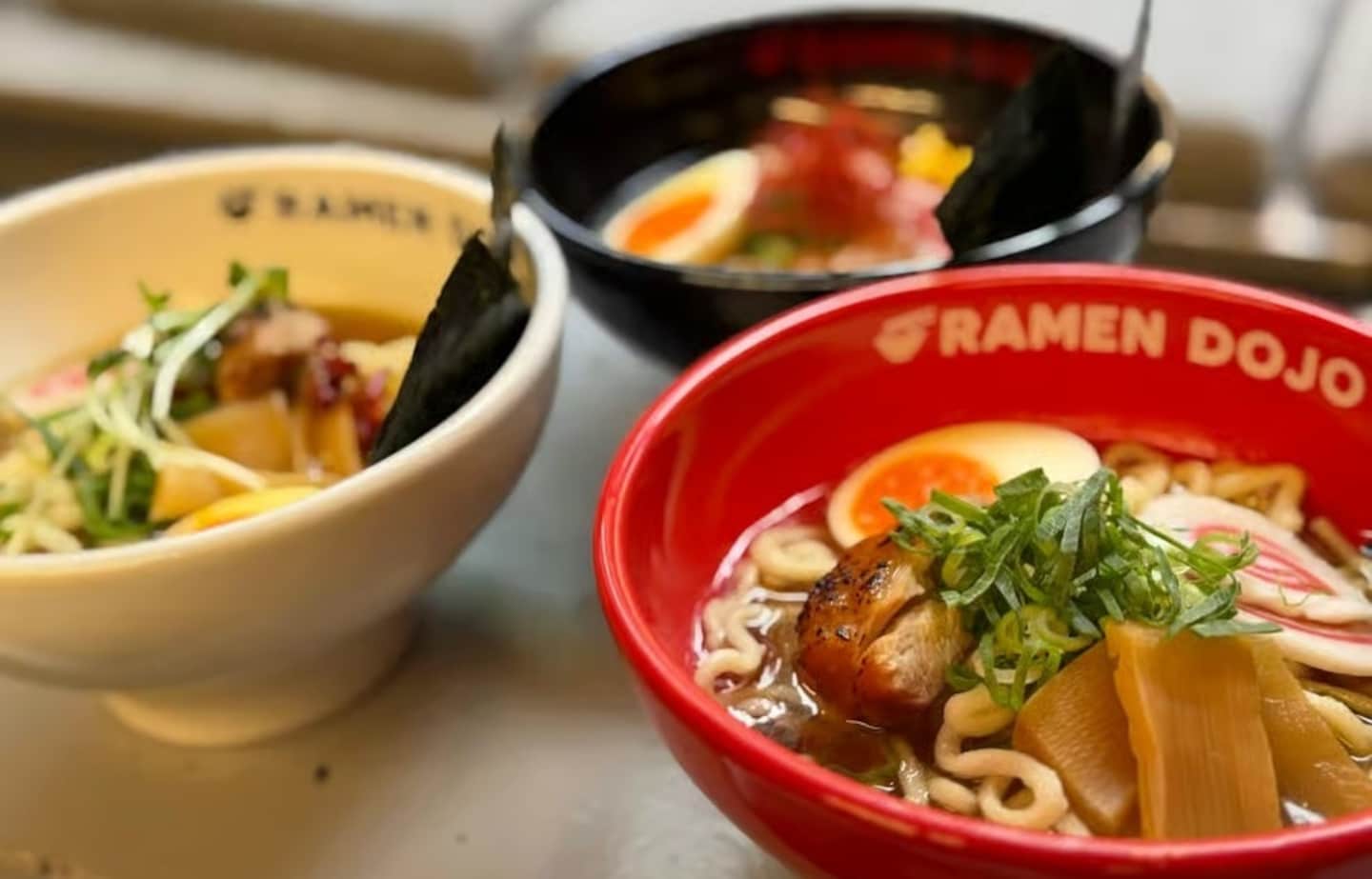 【日本大阪】在道頓堀，親手做一碗只屬於自己的拉麵：「Ramen Dojo Osaka」開幕