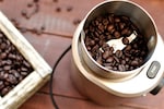 コーヒーミルおすすめ人気ランキング22選｜手動、電動を比較！選び方やおしゃれな製品も紹介