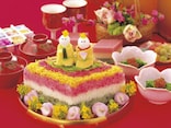 ひな祭りの食べ物とは?桃の節句の行事食、お祝い料理やお菓子の由来