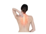ぎっくり背中とは？急な背中の痛みの原因・注意すべき日常動作