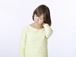 背中・肩・腰の痛みとこわばり…女性に多い線維筋痛症とは