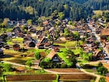 白川郷を一望！ 天守閣展望台