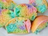 レインボーカラーのパンケーキの作り方！虹色のお菓子レシピ