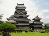 雨の日は国宝の「松本城」で新たな発見を！