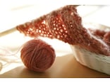 かのこ編みのポンポンスヌードの編み方