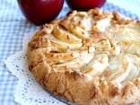りんごタルトの型なしレシピ！手軽にできるりんごのお菓子