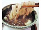 伊勢うどんが"ぜんざい"に!? 伊勢「つきよみ食堂」