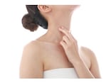 首のニキビの原因・治し方…自分で潰すリスク・皮膚科での治療法