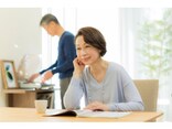 このまま扶養範囲内がいいのか、あと7年ほどは社保に加入にして働くべきか教えていただきたいです