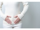 Q. 「ガス腹」で悩んでいます。ポッコリお腹を自分で解消する方法は？