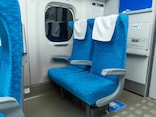 新幹線の荷物置き場で「迷惑行為」を働く人たち…なぜ勝手に置いてはいけないのに占有してしまうのか