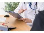 Q. 「便潜血陽性」の通知。持病の痔があるので、様子見でいいでしょうか？