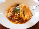  「ドレッシングは手作りしたら」友人妻お手製コース料理に感化された夫がウザすぎる！ 