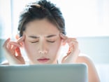 「舌打ち」「ため息」「不機嫌」も立派なハラスメント！ 職場の「フキハラ」事例に専門家の見解は