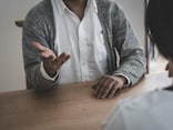 稼ぎはいいが家事を全くしない夫から衝撃の一言「俺の実家で同居介護してくれ。嫌なら離婚だ」