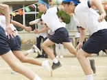 「徒競走でビリだった……」早生まれのハンデは褒め方次第で自信に変わるが「褒めるだけ」はダメ