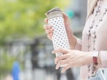 水筒には「入れてはいけない飲み物」がある！ 金属が溶け出す可能性も!?