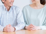 妻25歳、夫49歳で“年の差婚”した夫婦の30年後とは。55歳女性が直面した「厳しい現実」