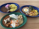 カレー好きは必見！【成城石井】30品が集結「ようこそ！カレー沼へ」フェアで人気の4品を実食リポ