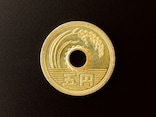 十五夜は「5円玉の穴」から月を覗くと願いが叶う？「意外な野菜」を月見に使った時代も……