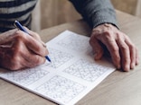 「計算ドリル」や「早口言葉」は老化防止にならない？ 安藤なつと学ぶ、もっと身近な最強の脳トレ