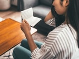 夫の年収550万円「子どもを諦めるしかないのかも」27歳専業主婦の夫婦給与事情