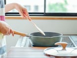 「かさ増しにも使えてレパートリーも豊富」世帯年収550万円・25歳主婦が欠かせない節約食材