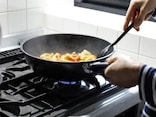 「食感がいいし、おいしい」年収300万円・33歳女性が食費節約のために重宝する食材とレシピ