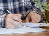 老後資金7600万円「60歳を過ぎてからでも目標の5000万円を上回れた」67歳男性の資産形成