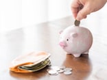 遺族年金は非課税ですが、預貯金が多くても生活保護は受けられるのでしょうか？