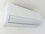 Q. エアコンから変な音がするのですが、故障でしょうか？ 自分でできる対処法は？
