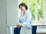 Q. 冷蔵庫からずっと「ジー」という音がしています。真夏だけ大きくなるのですが普通ですか？