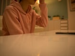 「発送する時は主人が寝てからこっそり」51歳女性が夫に内緒で「フリマアプリとポイ活」で稼ぐ事情…