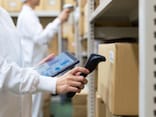 卸売業・小売業の「平均年収」はいくら？ 年代別の推移を紹介