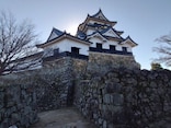 国宝五城の一つ、世界遺産候補の「彦根城」には何がある？ 歴史や見どころを紹介！