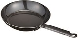  遠藤商事(Endo Shoji) TKG 鉄フライパン 22cm 内径×深さ(mm)222×45底径(mm)155板厚(mm)2.3 質量(kg)0.94 IH対応 厚板黒皮仕様で均一な熱伝導と高い熱保持能力を発揮 体に嬉しい鉄分補給 made in燕三条 業務用 AHL20022